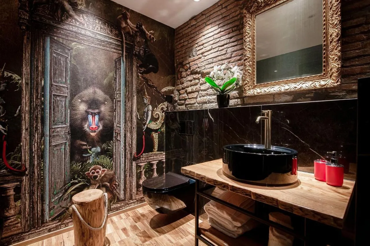 Aurum - Como Luxury Suites 0*,  Italy