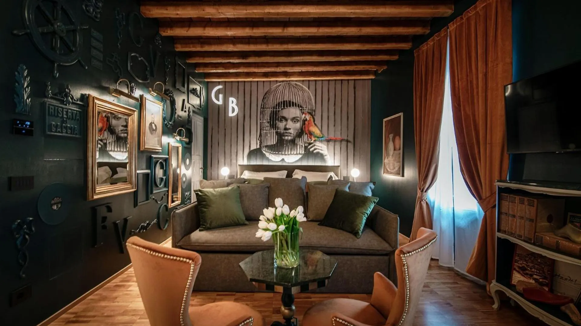 Aurum - Como Luxury Suites