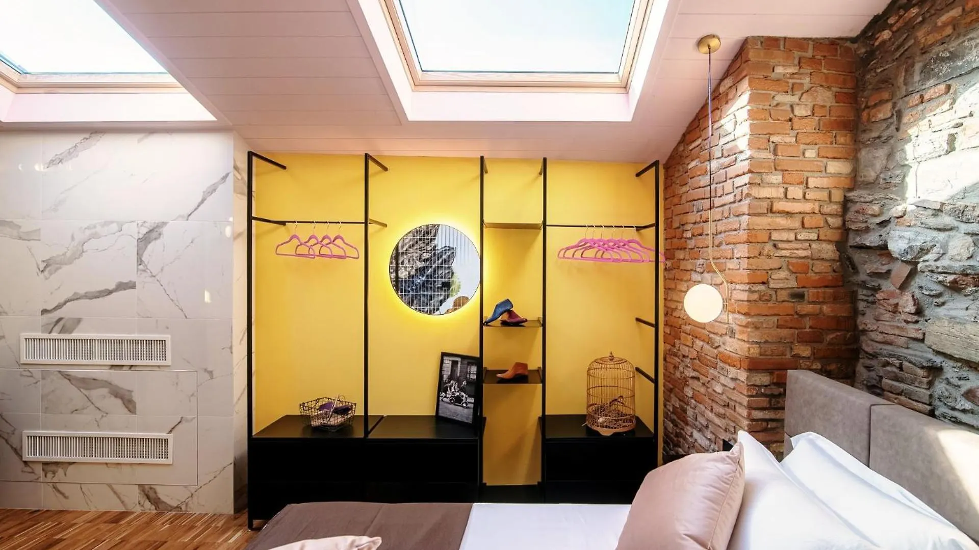 Aurum - Como Luxury Suites